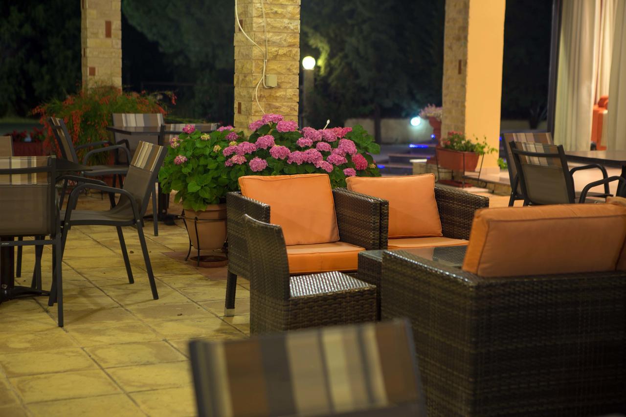 Aeolian Gaea Hotel Szkála Kalonísz Kültér fotó